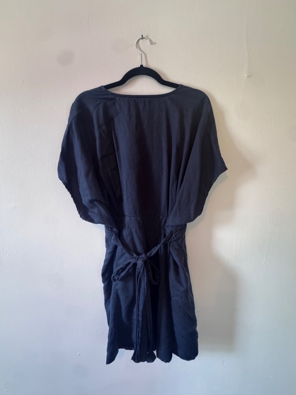 Quince Navy Linen Button Front Tie-Back Dress – Size XL - Picture 3 of 3